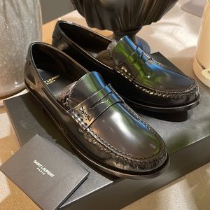 Saint Laurent Le Monogram Leather Loafer